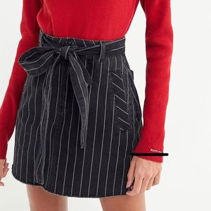 UO Pinstripe Paperbag Skirt